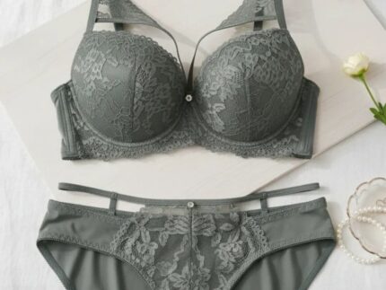 Midnight Emerald Diamond Lace Set