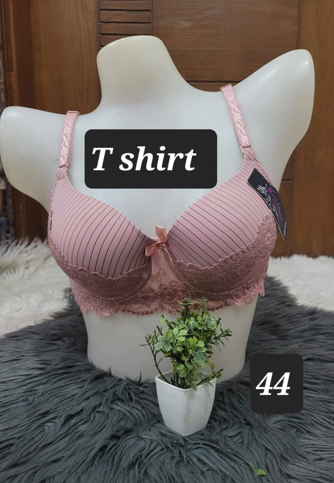 WhatsApp Image 2026-01-12 at 11.26.06 AM (1) Anne Diana "Pleated Shell" Designer Bra - Image 1